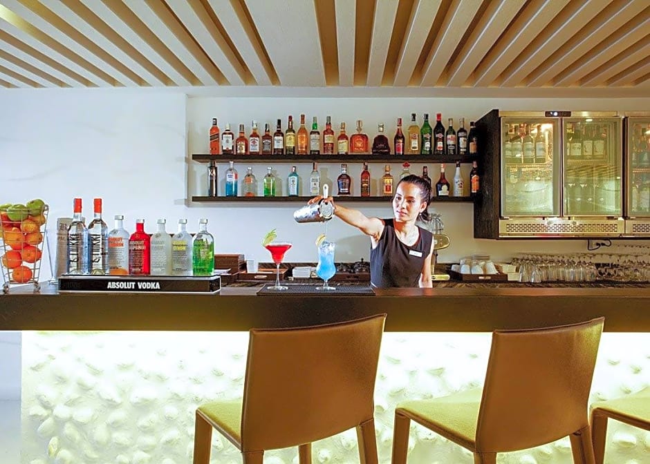 Centara Grand Phratamnak Pattaya