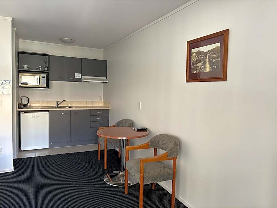 Ascot Motor Lodge