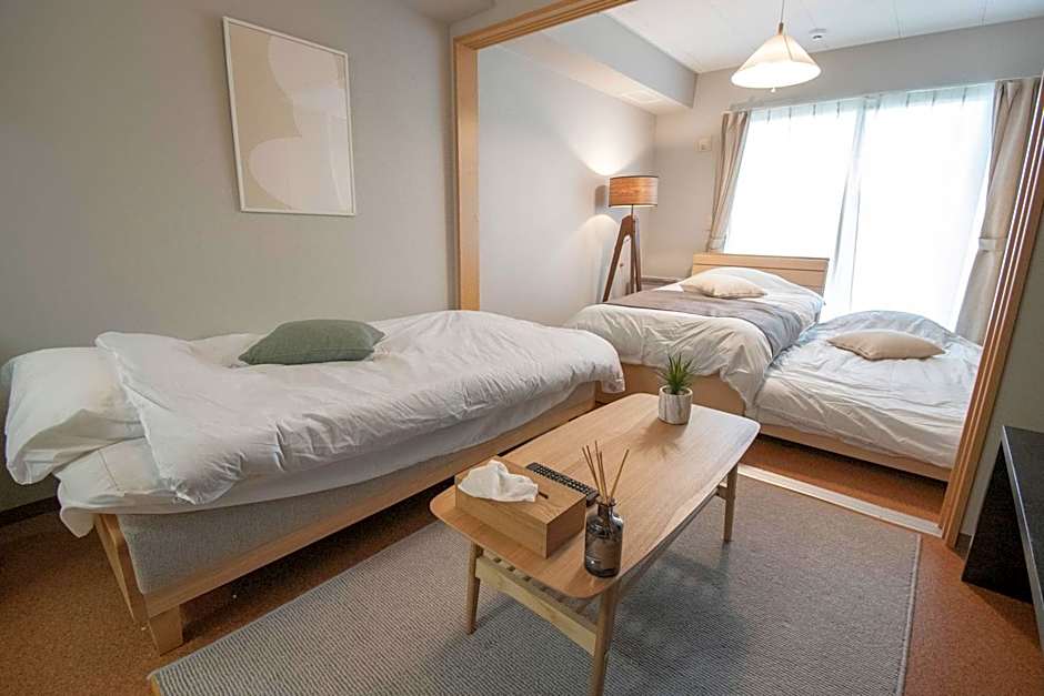 UCHI Living Stay Otaru Suitengu