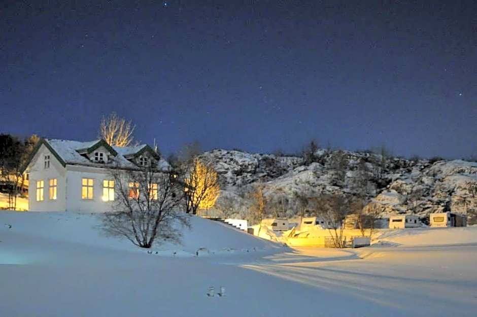 Kabelvåg Feriehus & Camping