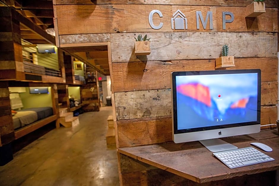 PodShare Los Feliz