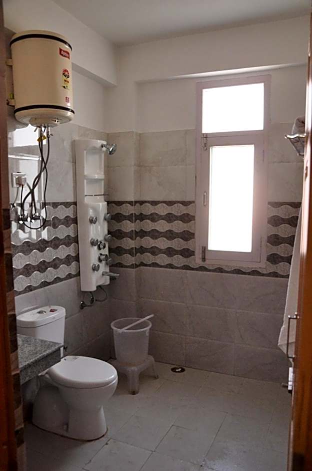 Kings Land Hotel – Manali, PA