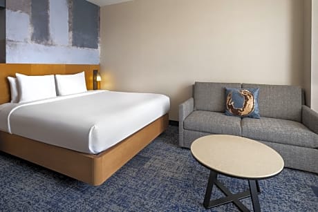 King Room with Sofa Bed