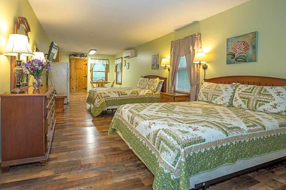 Springmaid Mountain Retreat & Stables