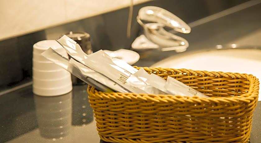 Just Live Inn-Taipei Station