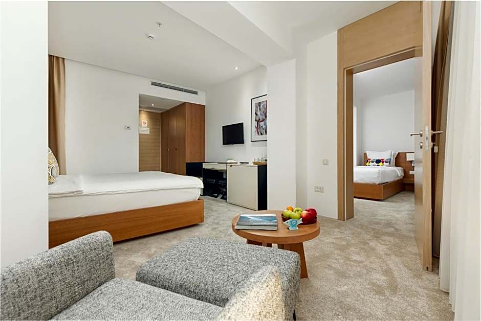 Hotel Harmonia by Dukley