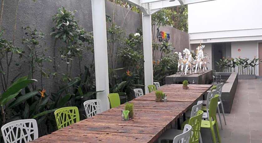 Zuri Express Jimbaran