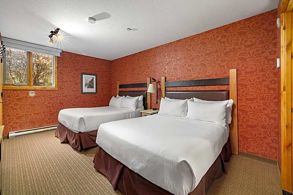 Fox Hotel And Suites