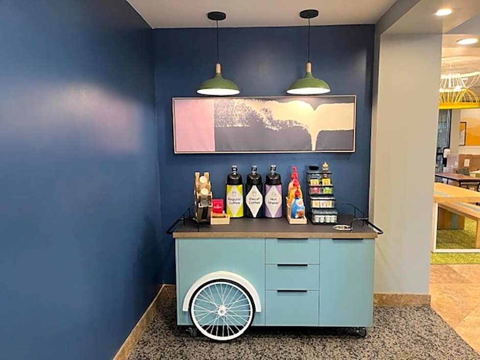 Spark by Hilton Phoenix East Mesa