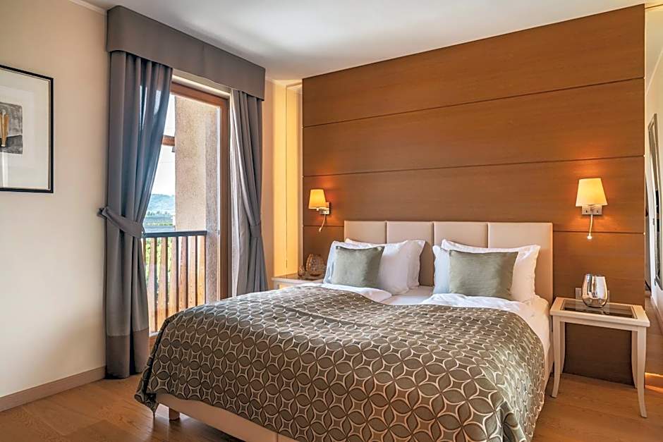 Art & Design Hotel Napura