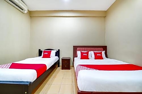 OYO 44058 Motel Sre Bayam