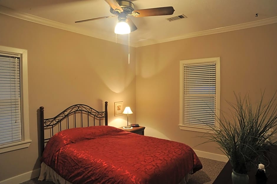 McCloud Hotel