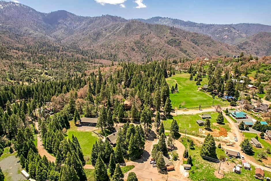 Big Pine Suite CN Lodge R#1