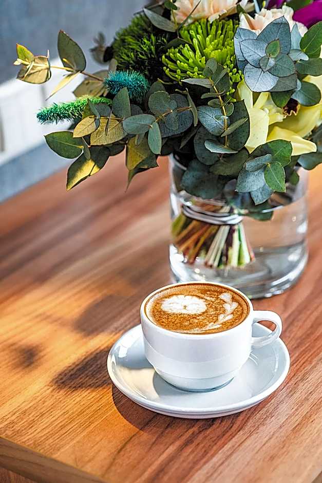 Meta Business Hotel By King David