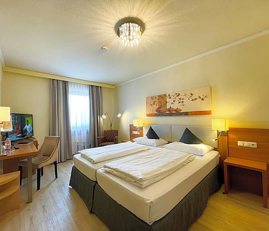 City Hotel Ost am Ko