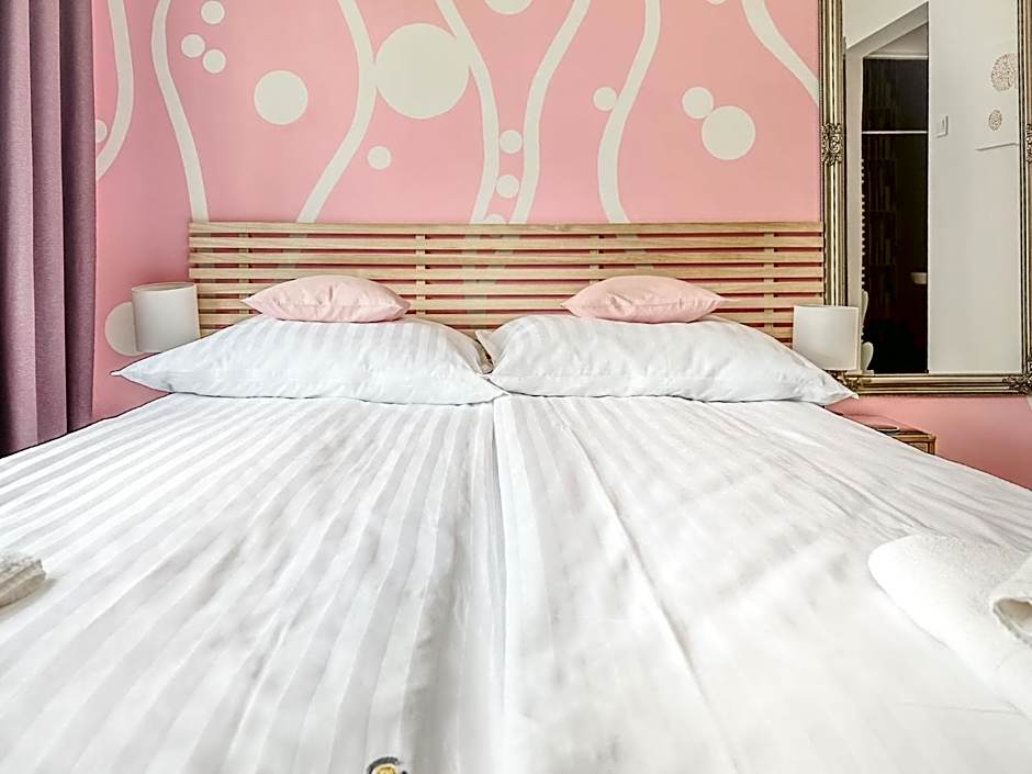 Zen House ADULT ONLY 16plus