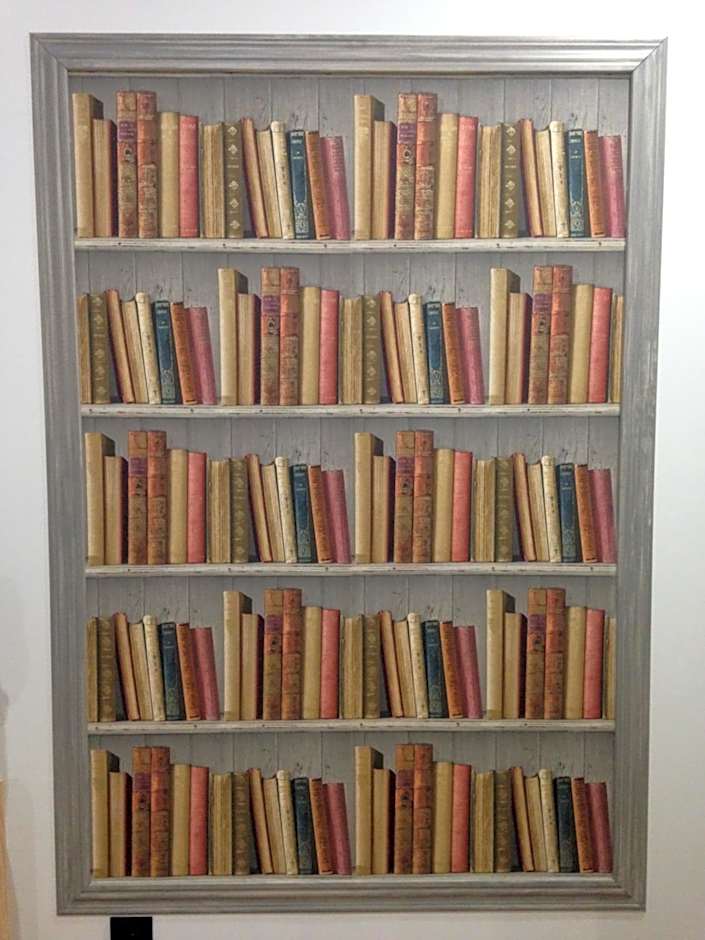 Largo da Rainha, Guesthouse