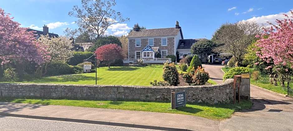 CREAG DHUBH COUNTRY HOUSE