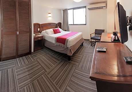 Double Room with One Double Bed - Non-Smoking