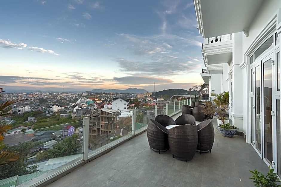 New Life Hotel Dalat