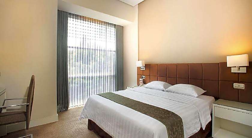 Grand Kecubung Hotel