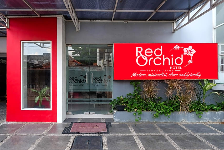 Red Orchid Semarang