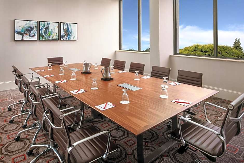 Crowne Plaza Dallas Market Ctr - Love Field By IHG