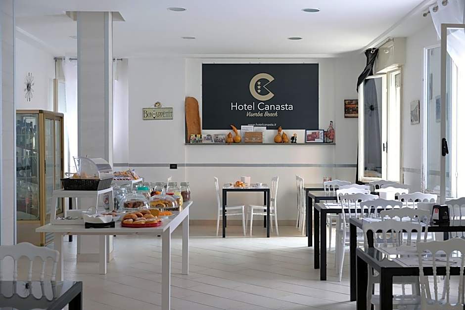 Hotel Canasta