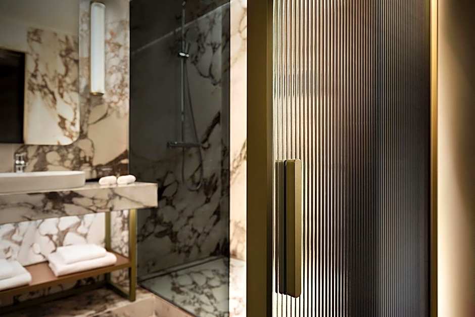 Sheraton Lake Como Hotel