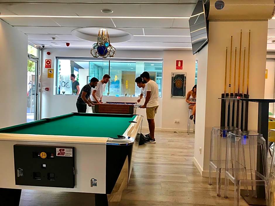 We Hostel Palma - Albergue