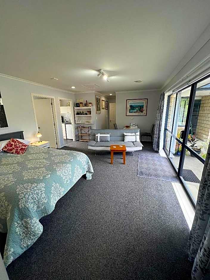 Taipa Views Bed & Breakfast