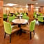 Holiday Inn Express Hotel & Suites Fredericksburg