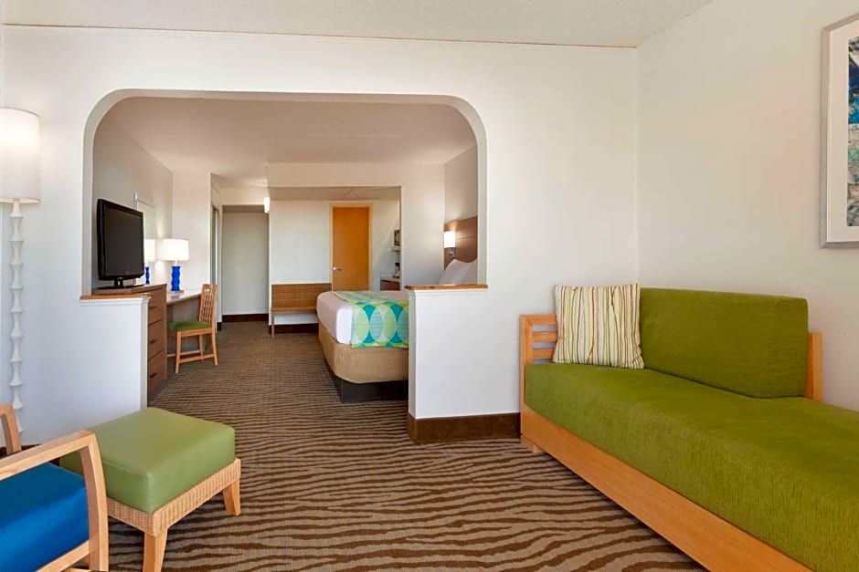 DoubleTree by Hilton Corpus Christi Beachfront