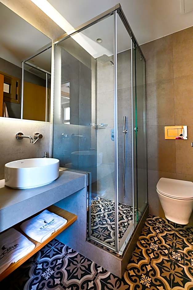 Eumorphia Studios & Apartments