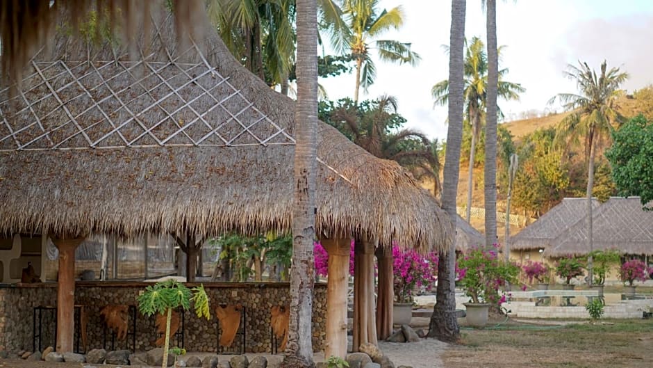 Bleu MATHIS Gili Asahan