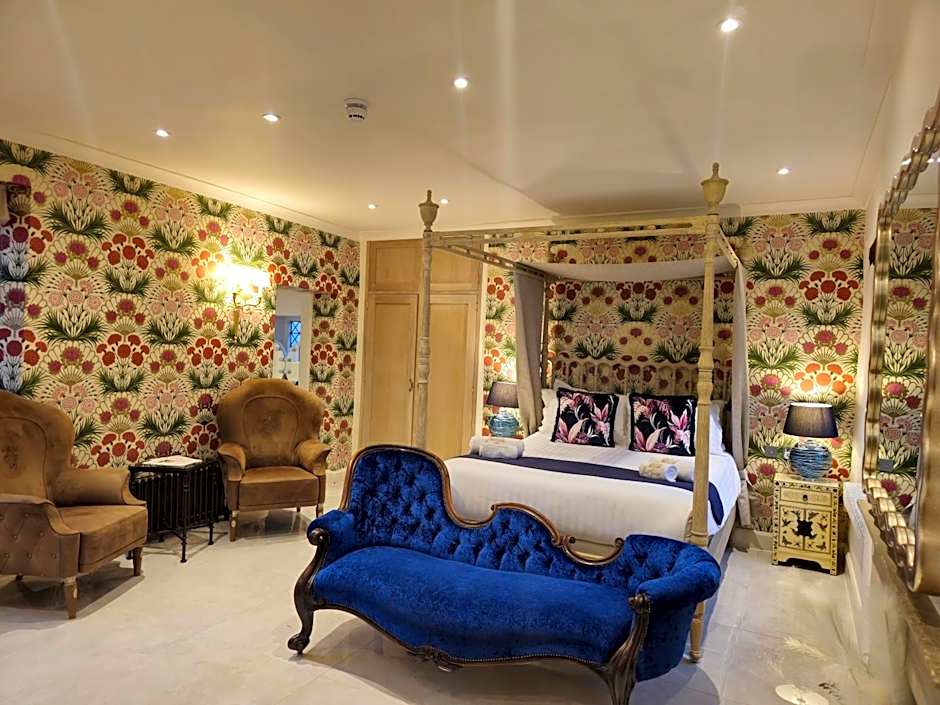 The Manor Country House Hotel