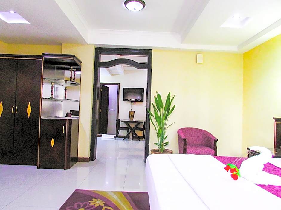 Urban Rose Hotel & Apartments