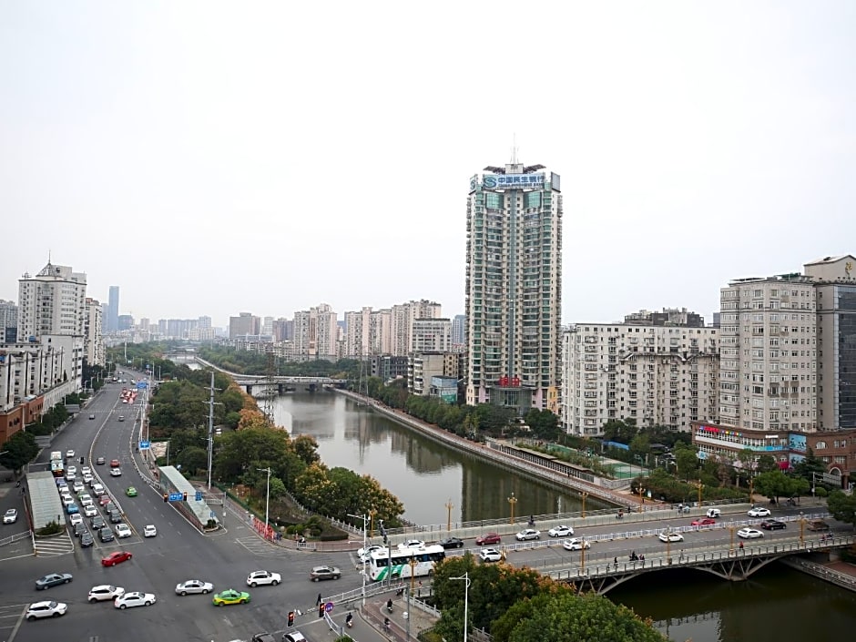 Hanting Hotel Nanchang Tengwangge