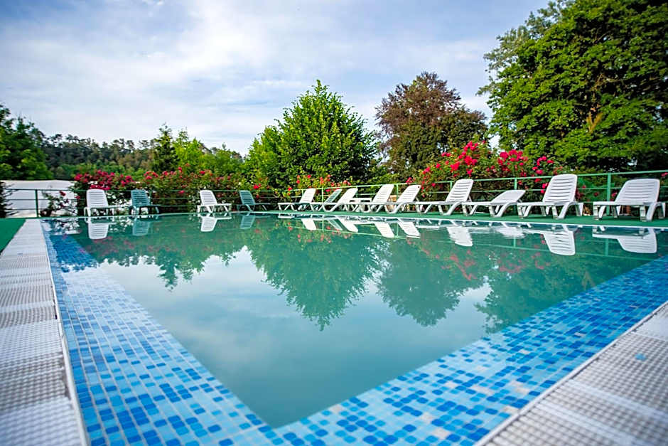 HOTEL MARION POIANA