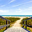 Beachside Hotel and Suites