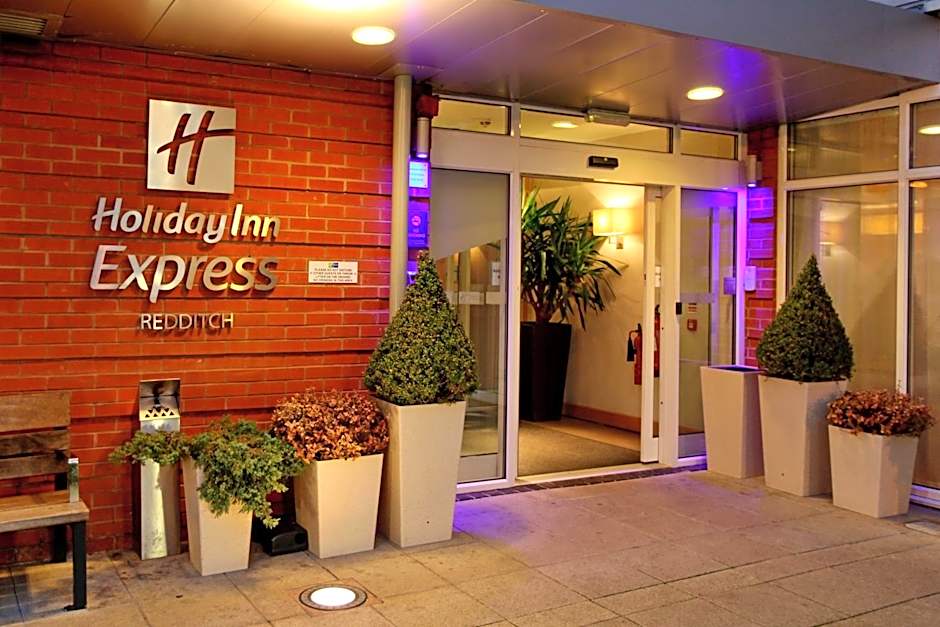 Holiday Inn Express Birmingham Redditch By IHG