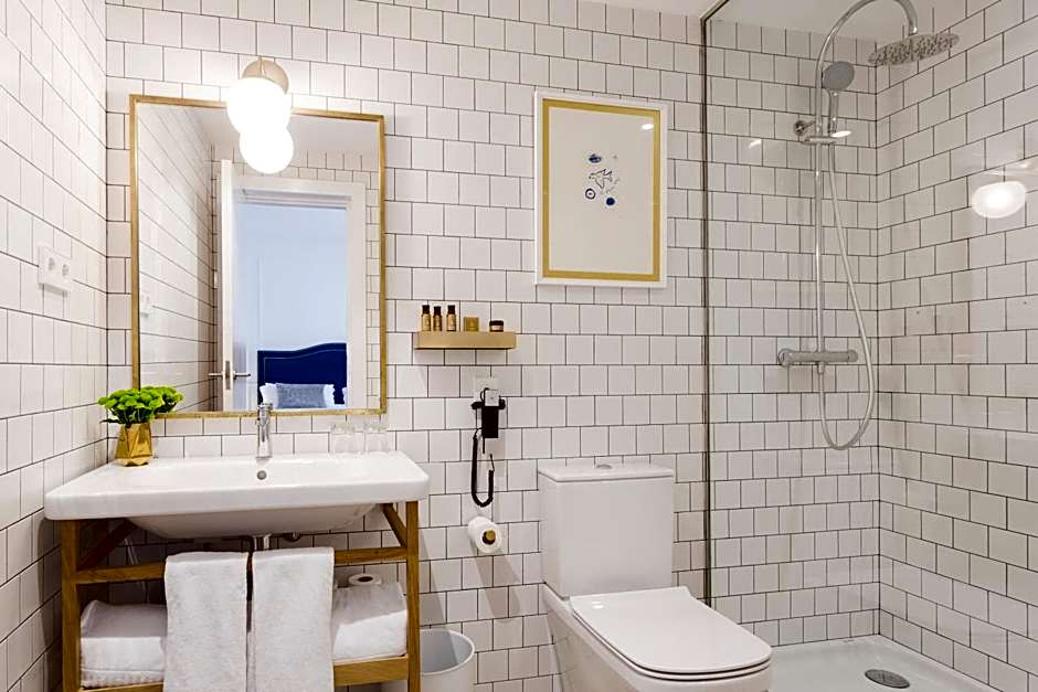 Hotel Midmost by Majestic Hotel Group