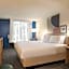 Spark by Hilton Sarasota Siesta Key Gateway