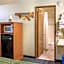 Super 8 by Wyndham Vancouver East