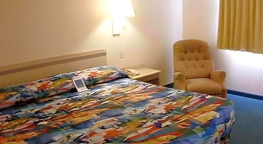 Americas Best Value Inn Jefferson City