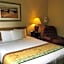 Cassville Four Seasons Inn & Suites