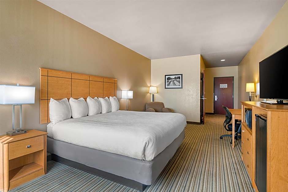 Best Western Shelby Inn & Suites