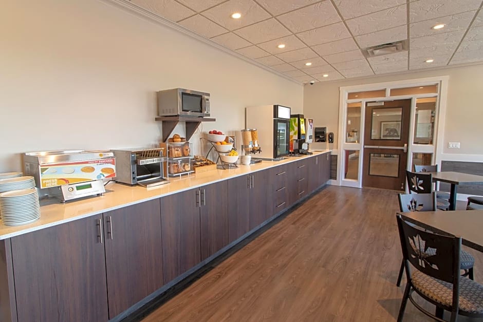 The Kanata Inns Invermere