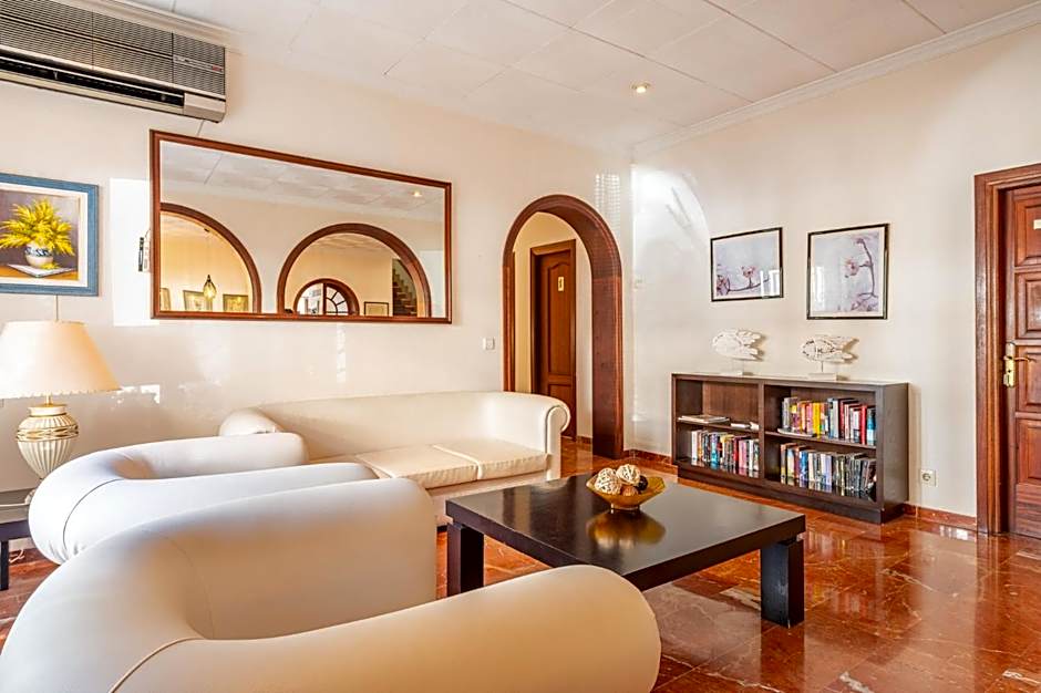 Hotel Martorell by MHR