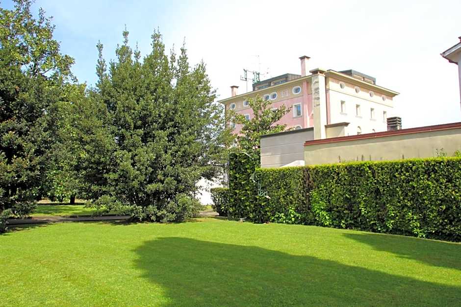 Park Hotel Villa Leon d'Oro